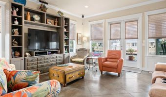 925 Pompano Dr, Aransas Pass, TX 78336