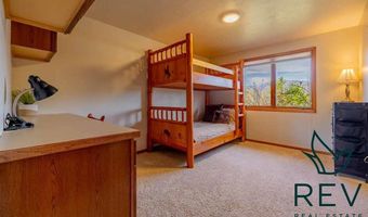 28 Panorama Ln, Cody, WY 82414