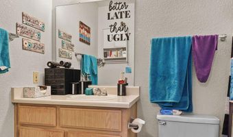 2520 Jason Ct, Anderson, CA 96007