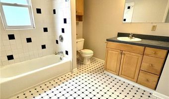 327 Grand Ave, Akron, OH 44302