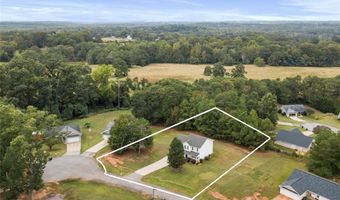 102 Lochenshire Pl, Belton, SC 29627