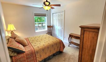 17 Parker Mews, Albrightsville, PA 18210