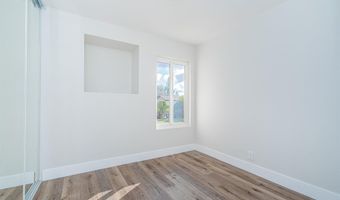 8324 Teresa Dr, San Diego, CA 92126