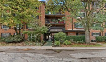1107 S Old Wilke Rd 201, Arlington Heights, IL 60005
