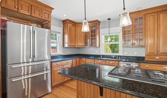 73 Progress St, Lincoln, RI 02865