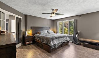 9820 Snow Pointe Dr SE, Alto, MI 49302