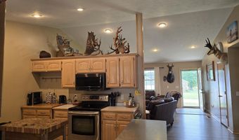514 Guthery St, Ava, MO 65608