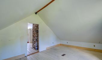 2 Hill Rd, Chatham, NH 03813