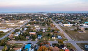 244 S 8th St, Aransas Pass, TX 78336