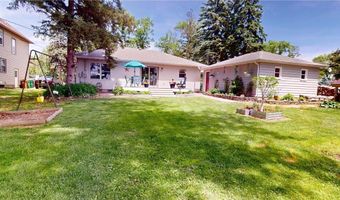 110 Hawthorne St W, Albert Lea, MN 56007