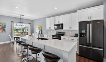 5219 Springbrook Dr, Ames, IA 50014