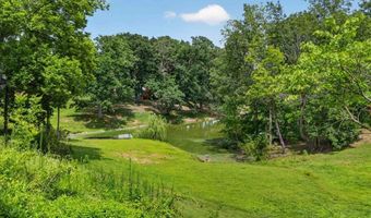 7 Springlake Ct, Ballwin, MO 63011