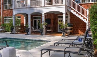 6 Twin Oaks Ct, Spartanburg, SC 29306