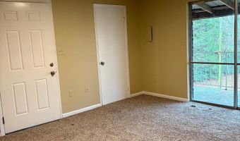 210 Apt 4 Cloverleaf Dr 4, Athens, AL 35611