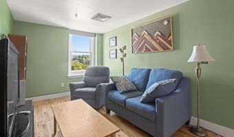 131 Main St 607, Burlington, VT 05401