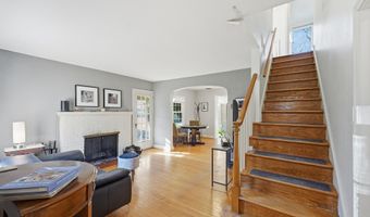 7908 W BOULEVARD Dr, Alexandria, VA 22308