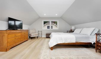 11 Anita Pl, Amityville, NY 11701