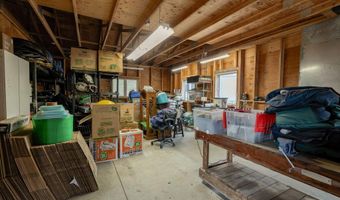 2245 Colestin Rd, Ashland, OR 97520