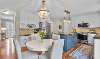 4720 W CHICORY Ln, Appleton, WI 54914