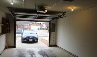 1820 MUNY VISTA Ct B, Alton, IL 62002