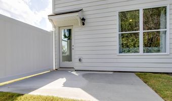 222 Dale Mires Ln, Baxter, TN 38544