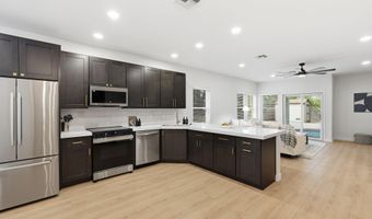 732 S PAUSTIAN Cir, Apache Junction, AZ 85120