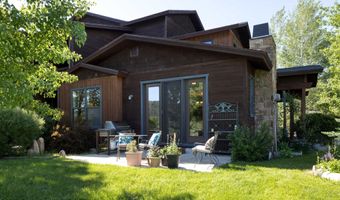 30 BLUE WING Ln A, Alpine, WY 83128