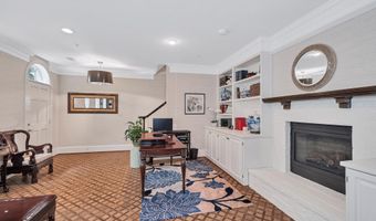 705 LYLES Ln, Alexandria, VA 22314