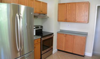 3720 TERRACE Dr, Annandale, VA 22003