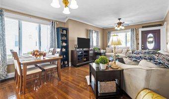 17 Mowry Ave, Cumberland, RI 02864