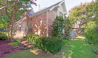 3785 Park Pl, Addison, TX 75001