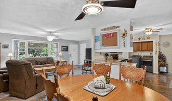 1424 Ash St, Alexandria, MN 56308