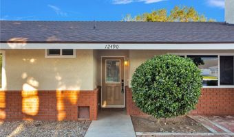 12490 Palomino Ln, Apple Valley, CA 92308