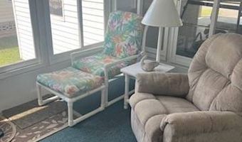 349 Waldorf Dr, Auburndale, FL 33823