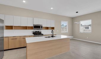 8412 Fish Pl, Sinton, TX 79821