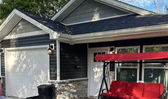 153 S 6th St, Austin, IN 47102