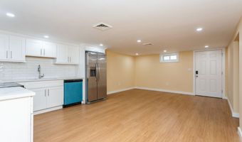171 Ashton St, Bridgeport, CT 06606