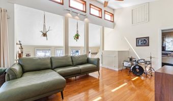 62 Hooksett Rd, Auburn, NH 03032