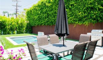 542 N Kilkea Dr, Los Angeles, CA 90048
