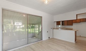 1055 Loren Rd, Adrian, MI 49221