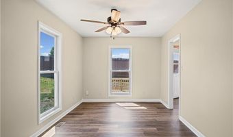 717 S 5th St, Atchison, KS 66002