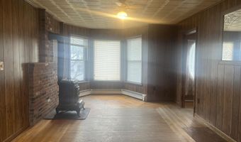 22 Church St, Burke, VT 05871