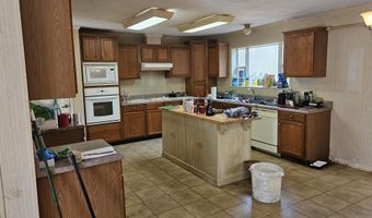 11987 Quadrangle Dr, Bauxite, AR 72011