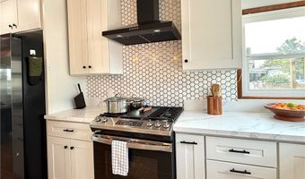 115 W Valencia Ave B, Anaheim, CA 92805