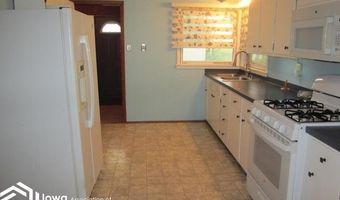 207 Brown St, Alexander, IA 50420