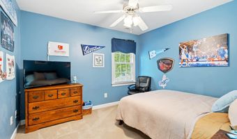 216 Wendhurst Ct, Apex, NC 27502