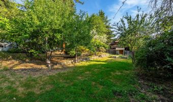 750 Park St, Ashland, OR 97520