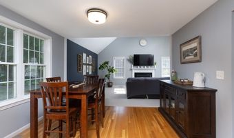 25 Calvin St, Ayer, MA 01432