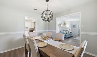 319 Eastview Dr, Biloxi, MS 39531