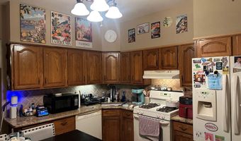 18 W 49TH St, Bayonne, NJ 07002